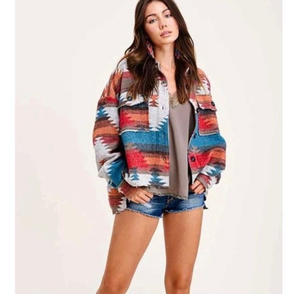 NEW! La Miel Women’s Southwestern Aztec Blanket Shacket Button Up Jacket - Picture 3 of 7